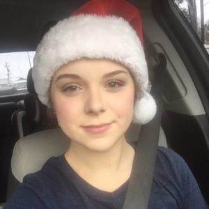 Meet your Posher, Elizabeth